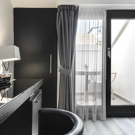Hotel Lhp Napoleon Mediolan
