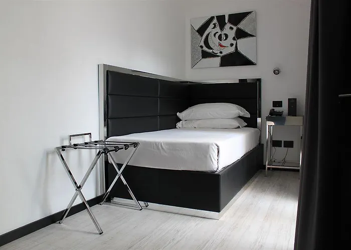 Hotel Lhp Napoleon 4*