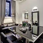 Hotel Lhp Napoleon 4*