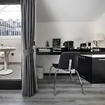 Lhp Napoleon Hotel 4*