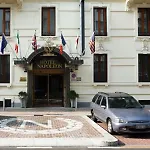 Lhp Napoleon Hotel