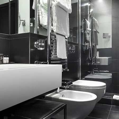 Hotel Lhp Napoleon Milano