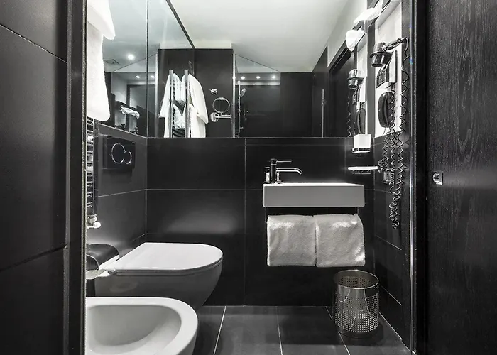 Lhp Napoleon Hotel Milaan